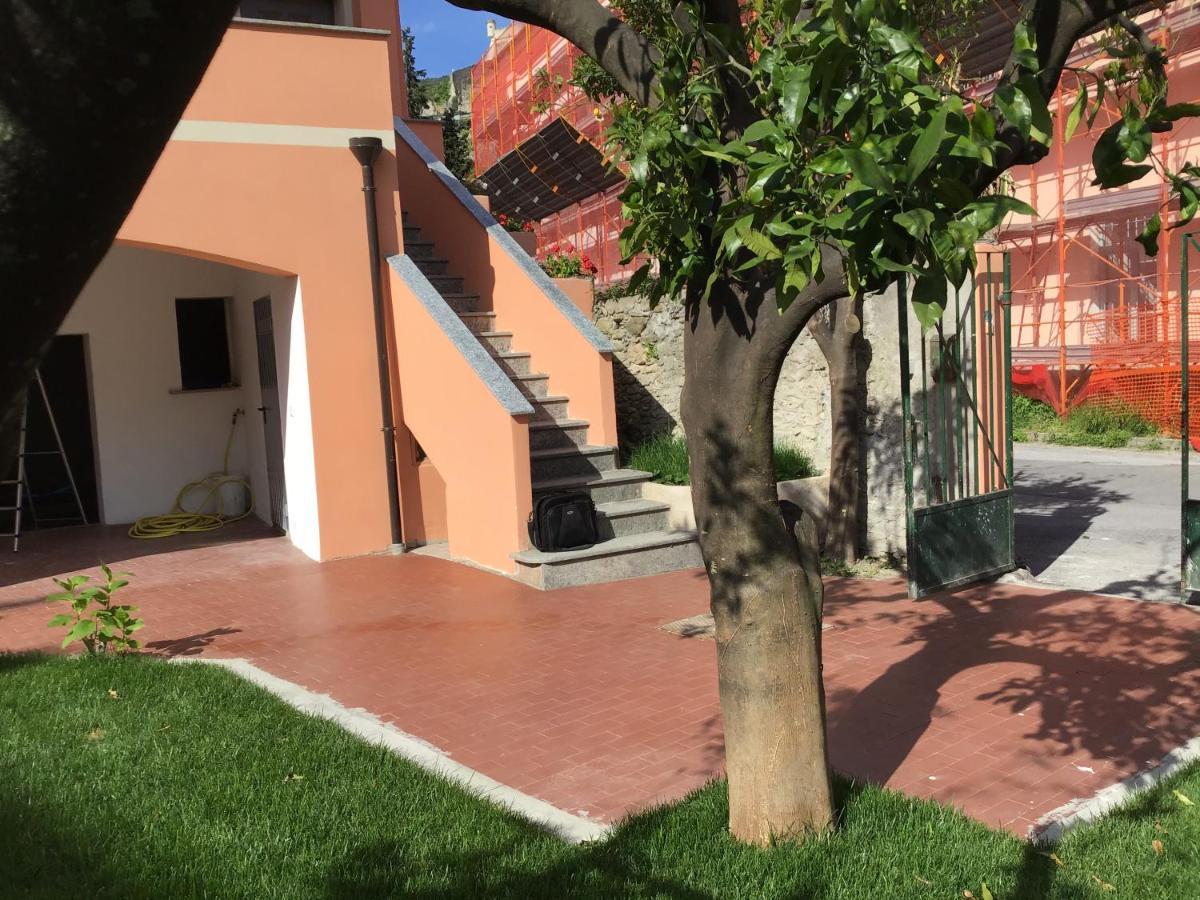 Casa Luigia Rooms Mtb In Finalborgo Bike Room Tour Ebike Trekking Finale Ligure Εξωτερικό φωτογραφία