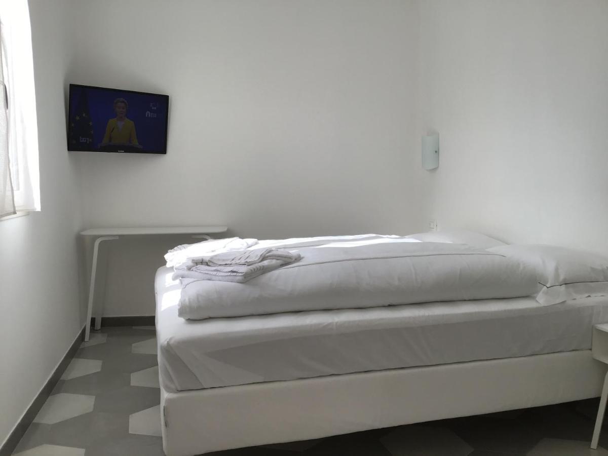 Casa Luigia Rooms Mtb In Finalborgo Bike Room Tour Ebike Trekking Finale Ligure Εξωτερικό φωτογραφία