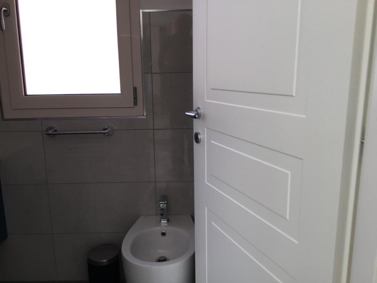 Casa Luigia Rooms Mtb In Finalborgo Bike Room Tour Ebike Trekking Finale Ligure Εξωτερικό φωτογραφία